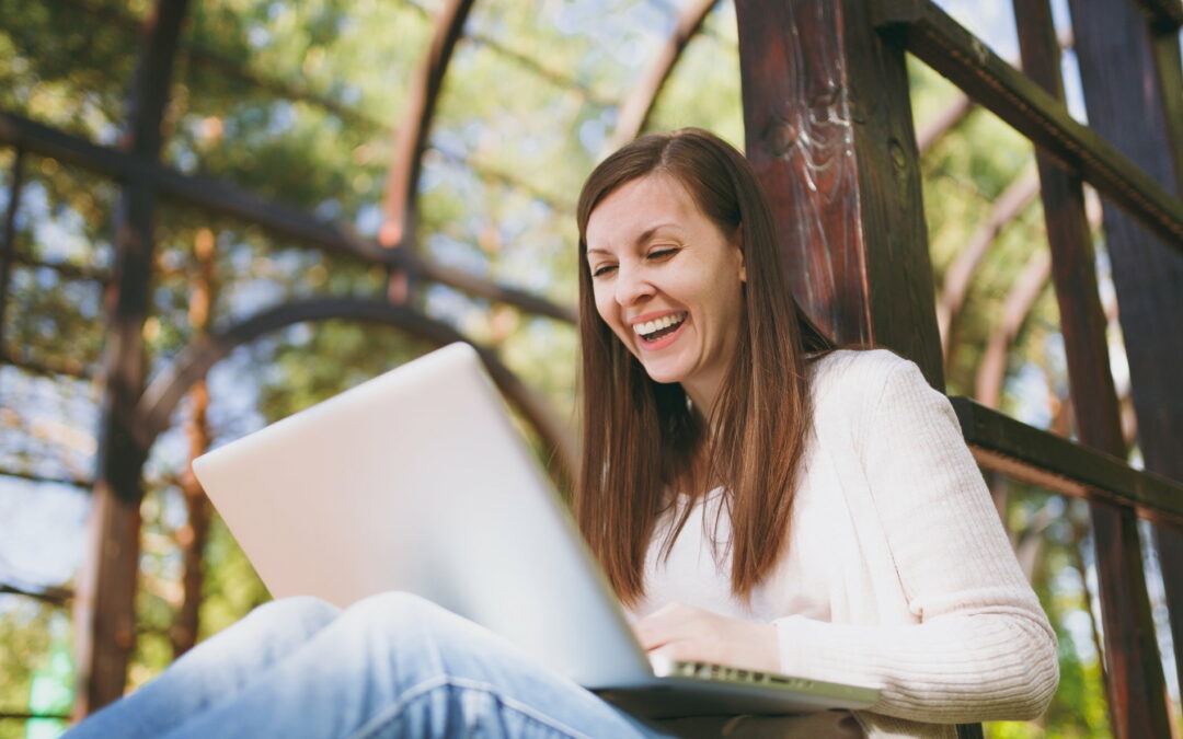Dein Sachbuch schreiben: 7 bewährte Schritte für künftige Autor*innen
